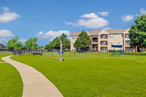 Photos of Arbrook Park Apartment Homes | Apartments in Arlington, TX