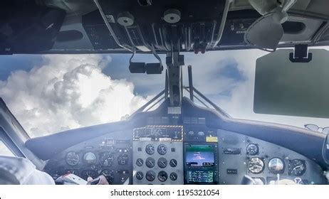 Interior Turboprop Plane Stock Photo 1195321054 | Shutterstock