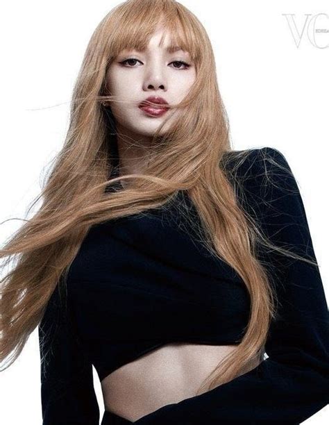 Pin By Casual On Beauty Blonde Asian Blackpink Blackpink Lisa