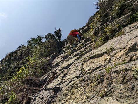 劍龍稜新路線 鋸齒稜茶壺山稜線縱走之繩索已拆 老蝦