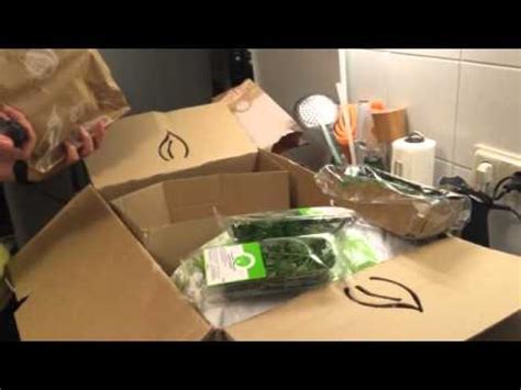 Unboxing HelloFresh YouTube