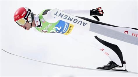 Salto Con Gli Sci Ma Tourn E Dei Trampolini Innsbruck Serpentina