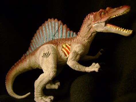 spinosaurus toy from JP3 by PokepictureFigurefun on DeviantArt