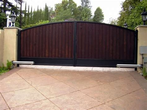 Double Swing Automatic Driveway Gates — Randolph Indoor And Outdoor Design