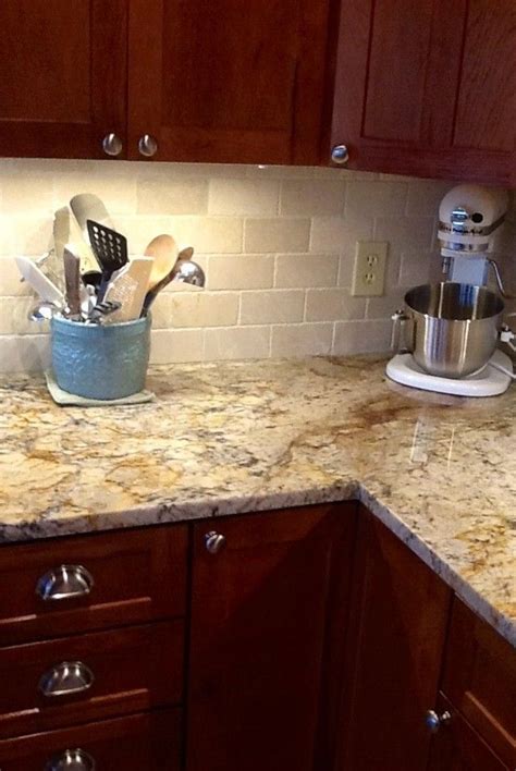 176 best BACKSPLASHES/COLONIAL CREAM GRANITE images on Pinterest ...