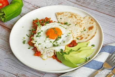 Receta de huevos rancheros el clásico desayuno mexicano Blog Conasi