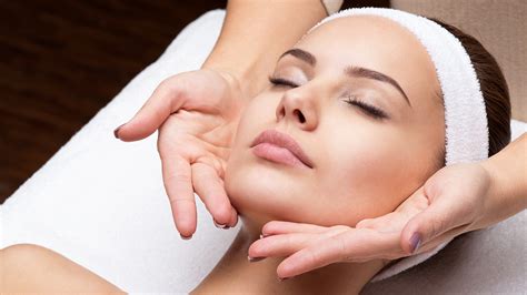 Types Of Skin Treatments And Their Objectives