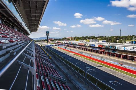 Circuit De Catalunya Editorial Stock Image Image Of Montmelo 31729144