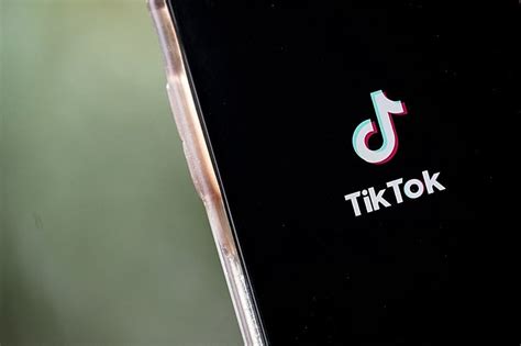 Tiktok Destrona Facebook E Torna Se O Aplicativo Mais Internacional