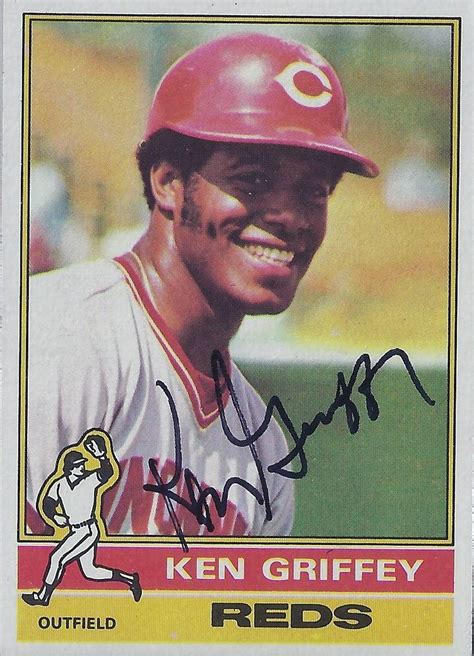 1976 Topps Ken Griffey Sr 128 Outfielder Autograph Flickr