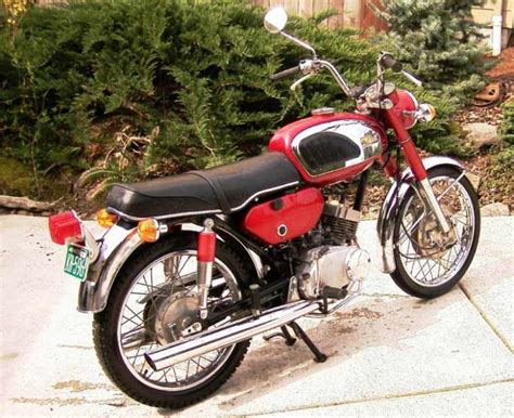 1968 Yamaha Classic Motorcycle Pictures