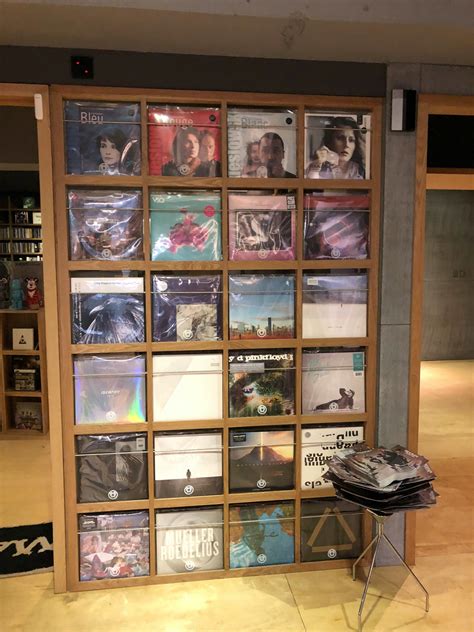 Analog Dept. Records - Record Store | Vinyl World