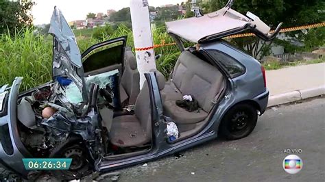 Acidente Entre Carros E Moto Deixa Oito Feridos Na Zona Sul De S O