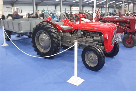 Massey Ferguson Tractor And Construction Plant Wiki The Classic