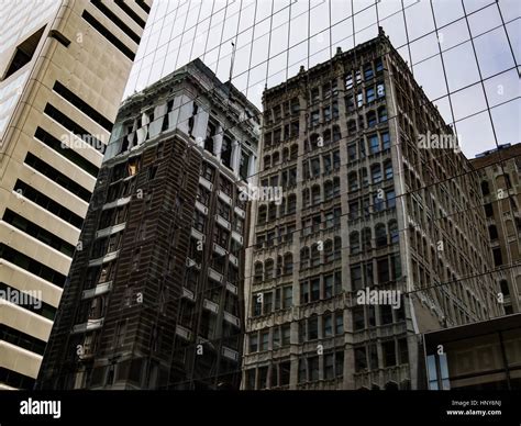 Philadelphia Art Deco Building Hi Res Stock Photography And Images Alamy