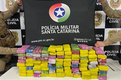 Mulher é Presa Com Mais De 60 Kg De Droga Em Sc