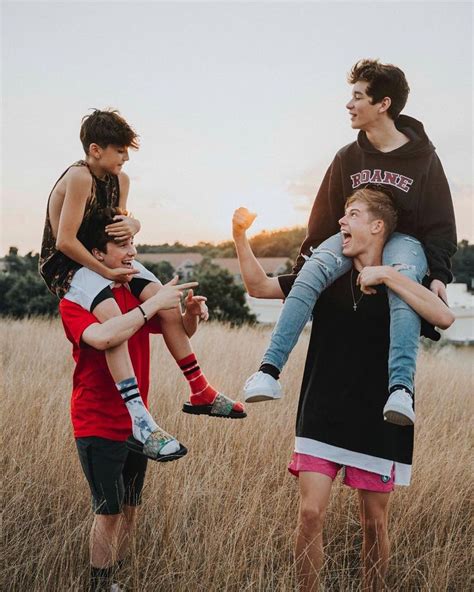 202 2 Mil Curtidas 757 Comentários Blake Gray Blakegray No Instagram “hiiiiiii ” Cute