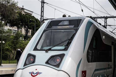 Milli Elektrikli Tren Seti Yar N Marmaray Bak Rk Y Stasyonu Nda