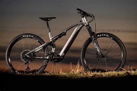 2021 Meta Power Tr Race View Specs And Reviews Mountainly