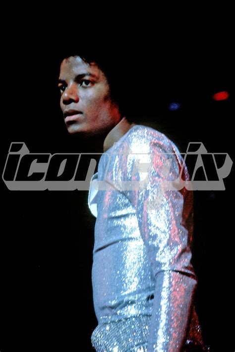 MICHAEL JACKSON IconicPix Music Archive