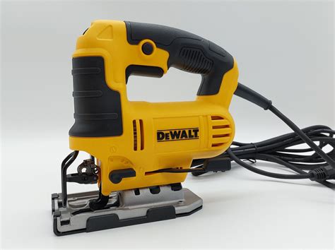 Dewalt DWE349 Pendelhub-Stichsaege, 230 Volt | EWT