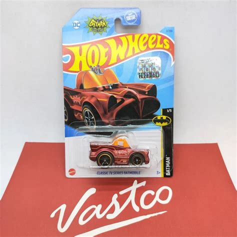 HOT WHEELS SUPER Treasure Hunt BATMAN Classic TV Series Batmobile STH TH Tooned 52 79