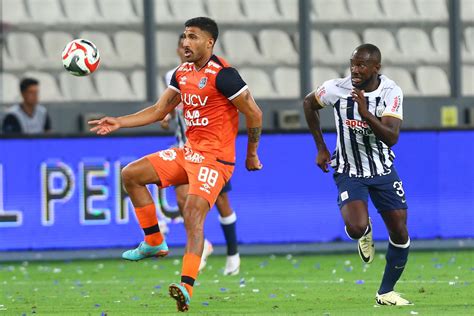 Alianza Lima gana 2 a 1 ante el club César Vallejo por la fecha 1 de la