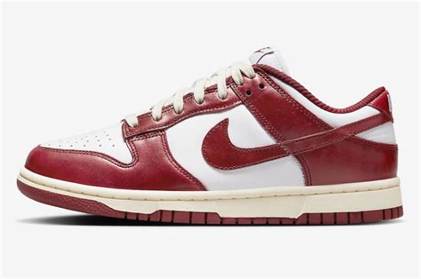 Nike Wmns Dunk Low Prm Vintage Red Fj Up To Date