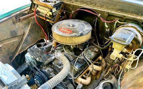 1958 Chevrolet Apache Fleetside 2 Barn Finds