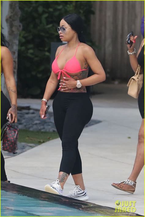 Photo Blac Chyna Shows Off Her Bikini Body In Miami03 Photo 3894476