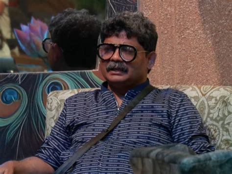 Bigg Boss 18 Gunratan Sadavarte Claims Received Threat Call From