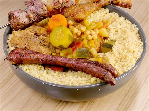 Couscous Royal Agneau Poulet Merguez Recette De Couscous Royal