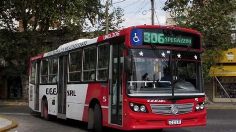 Los boletos de trenes y colectivos aumentarán todos los meses