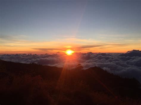 Hiking Mount Rinjani 4 Days 3 Nights Moon Rinjani Adventure