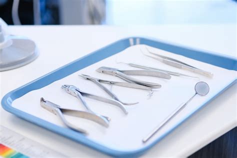 How To Prepare For A Tooth Extraction Coomsa