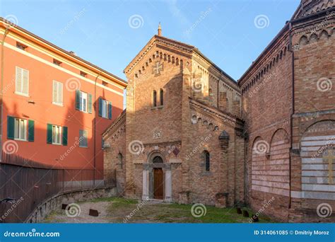 Basilica Dei Ss Vitale E Agricola Piazza Delle Sette Chiese Stock