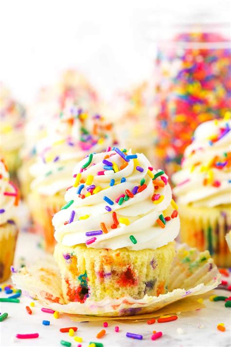 Homemade Funfetti Cupcakes