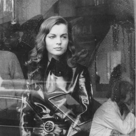 Romy Schneider On Set Of Max Et Les Ferrailleurs