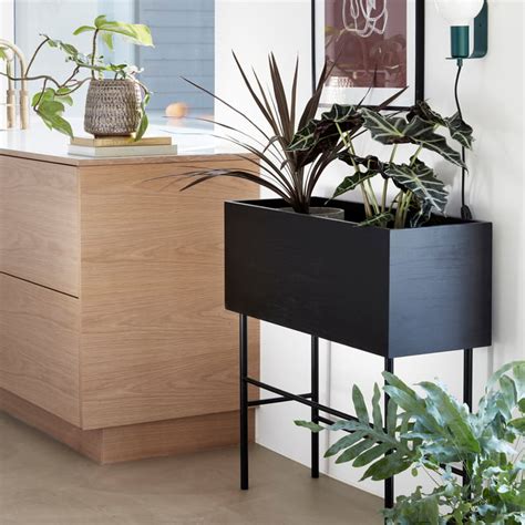 H Bsch Interior Planter Box Connox