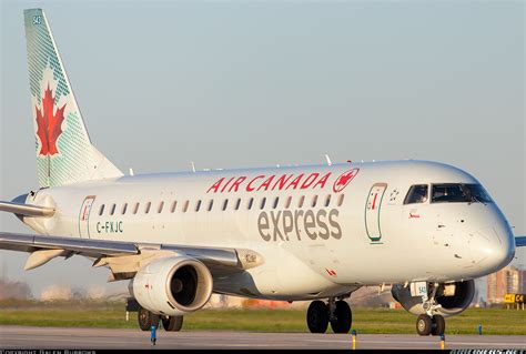 Embraer 175lr Erj 170 200lr Air Canada Express Jazz Air