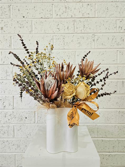Dried Floral Arrangements 6