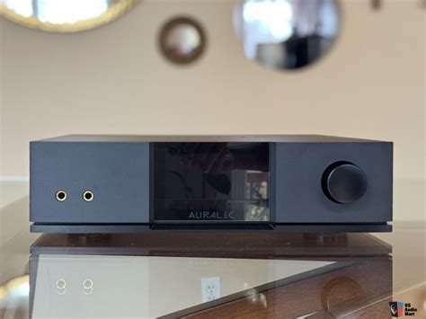 Auralic Vega G2 1 DAC W Streamer Like New Free Shipping For Sale