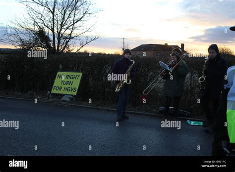 AWE ALDERMASTON AGAINST ATOMIC WEAPONS TRIDENT PROTESTERS GATHER AT