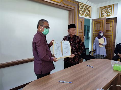 Harapan Besar Dalam MoU Dan MoA UMRI Dan FEB Bersama SMK Di Pekanbaru