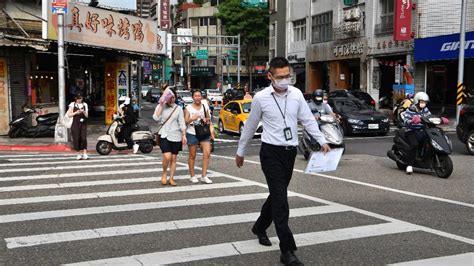 交通記點新制惹民怨！政院拍板「這10項交通違規」不得檢舉 鏡週刊 Mirror Media