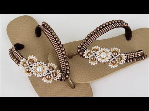 Chinelo Bordado Pérolas e Manta de strass Lindo e elegante