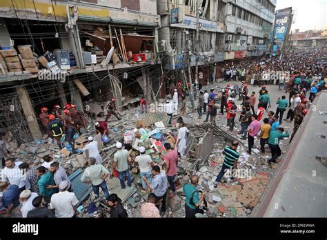 Dhaka Bangladesh Th Mar Firefighters And Emergency Gather