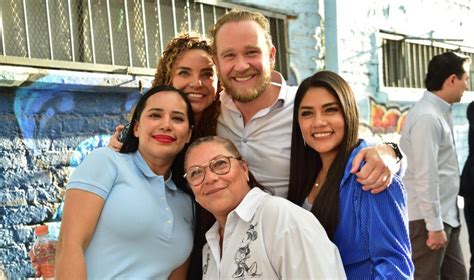 Sandra Cuevas Y Santiago Taboada En La Ruta De La Alegr A En