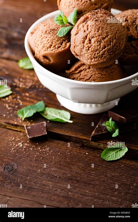 Chocolate Ice Cream Stock Photo Alamy