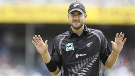 Ipl Daniel Vettori Replaces Brian Lara As Srh Head Coach